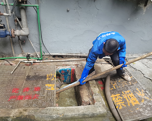 新疆清掏化粪池