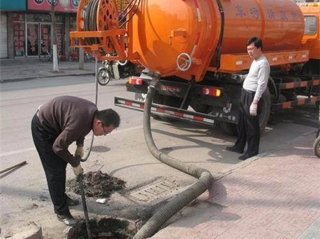 新疆清掏化粪池，健康生活从这里开始